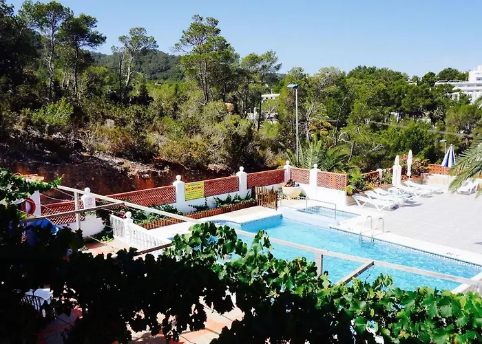 Granada Apartments Familiar Deluxe
